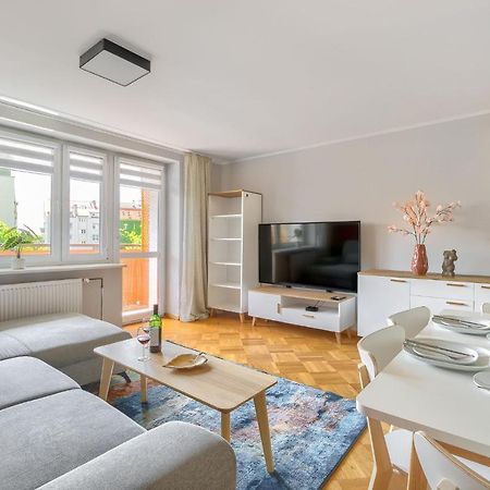 Family Center Spot Leilighet Poznań Eksteriør bilde